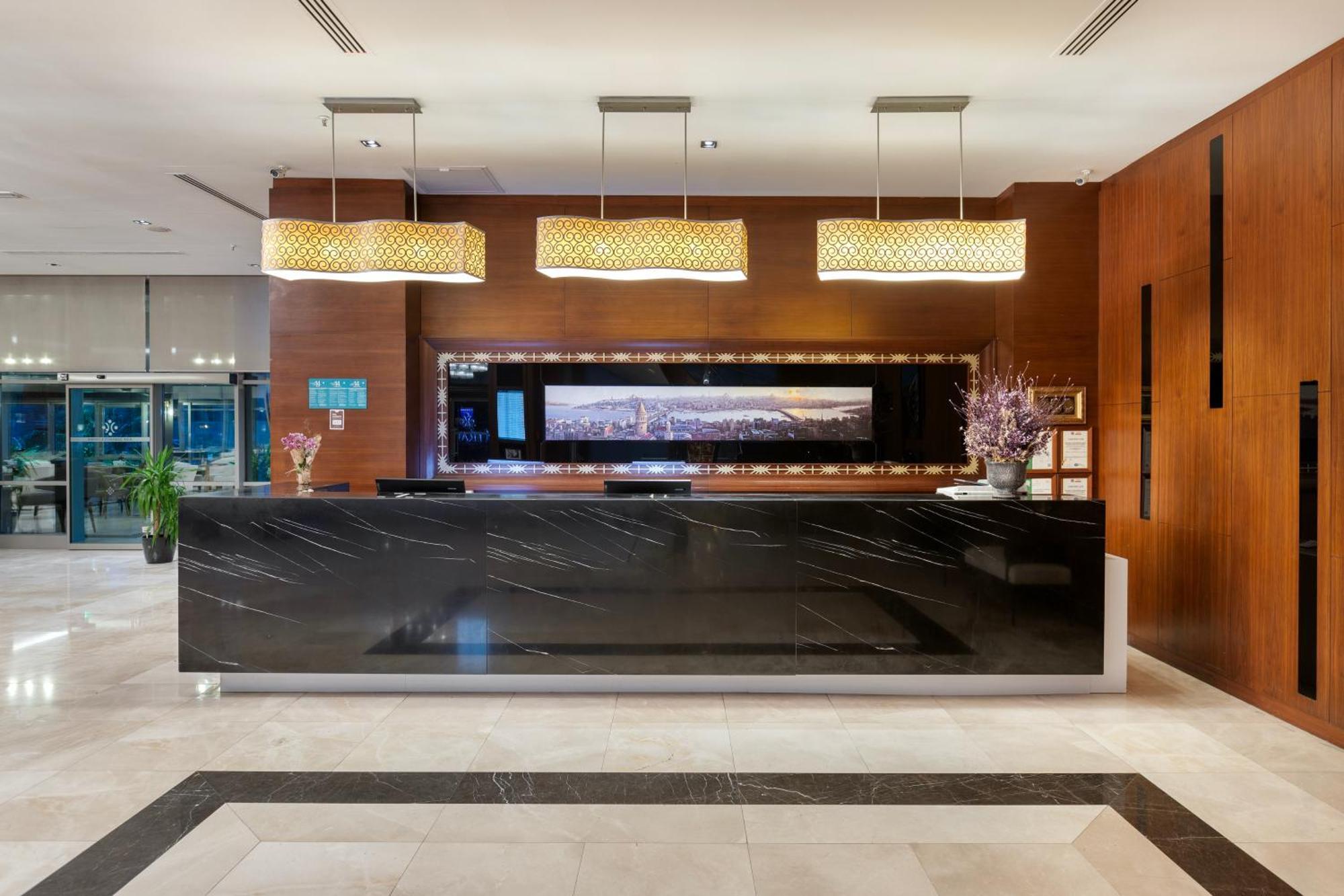 Miracle Istanbul Asia Airport Hotel & Spa Bagian luar foto