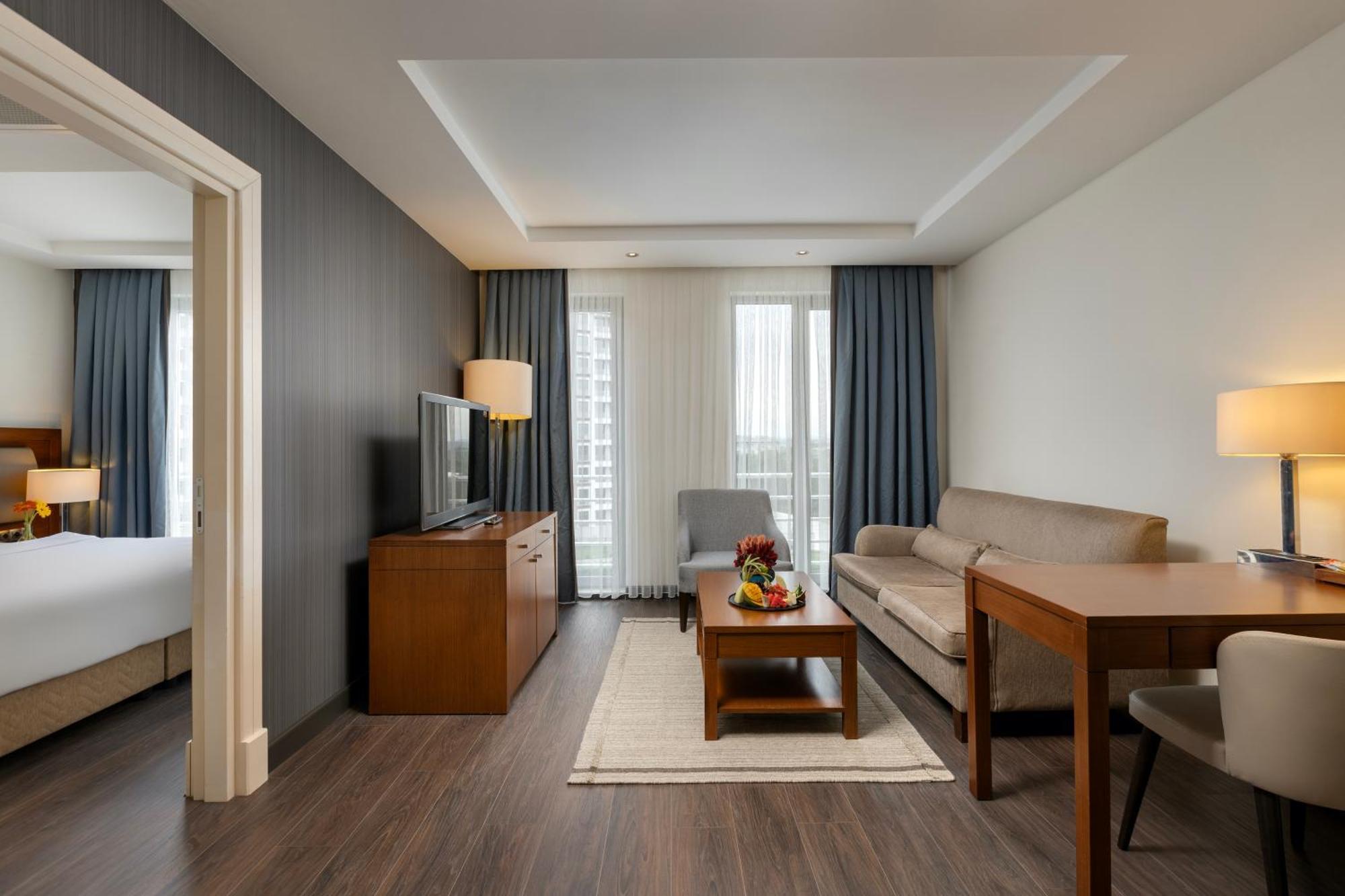 Miracle Istanbul Asia Airport Hotel & Spa Bagian luar foto
